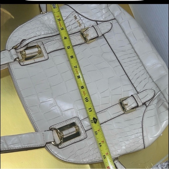 Ruby Rd. Cream Croc-Embossed Shoulder Bag - Picture 6 of 6